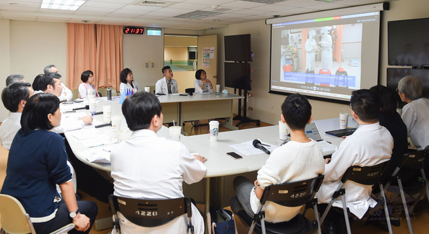 武漢肺炎全球延燒，奇美醫學中心30日晚間和貝里斯、聖克里斯多福、聖露西亞、聖文森等加勒比海4友邦的衛生部、醫院高階主管等視訊，分享台灣防疫經驗。（中央社提供）
