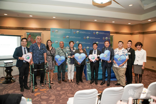 中國醫藥大學附設醫院從2016年就透過醫療資源深耕關島，吸引當地有醫療需求的民眾來台就醫，2019年10月也在關島召開記者會說明成功治療案例。（院方提供）