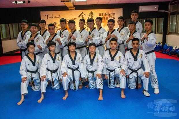 金鷹跆拳社招募新血，成員規模逐漸擴大