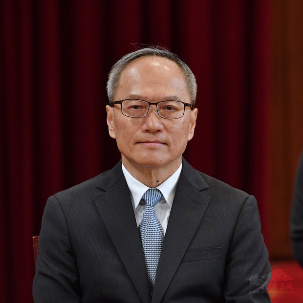 總統府29日舉行考試院第13屆院長、副院長及考試委員被提名人介紹記者會，圖為考試委員被提名人吳新興。（中央社提供）