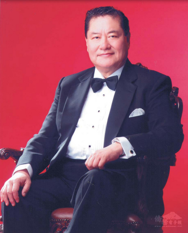 歷任要職的前外交部政務次長王飛10日深夜病逝溫哥華,享壽83歲。