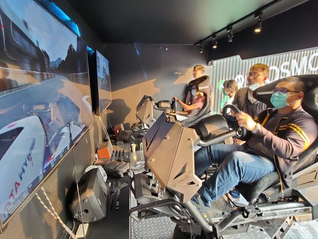 體感重裝部隊最後一天體驗人潮爆棚