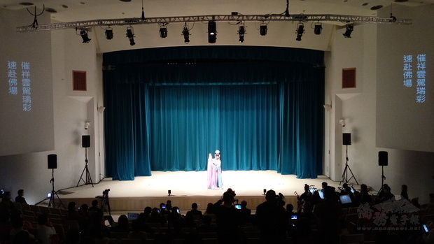 國家圖書館演講廳搖身一變，成為具劇場等多重功能的展演廳。