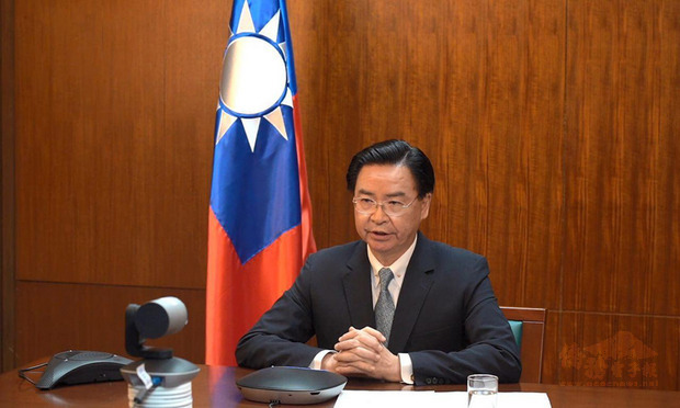 外交部長吳釗燮（圖）24日接受美國福斯新聞網視訊訪問，分享台灣防疫經驗。（中央社提供）