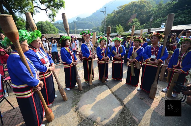 邵族Lus'an(祖靈祭)今年獲文化部指定為國家重要民俗,13日(農曆8月1日)是邵族曆法的新年初一,全族齊聚魚池鄉伊達邵部落公有祭祀場舉行新年祭典。(文化部提供)