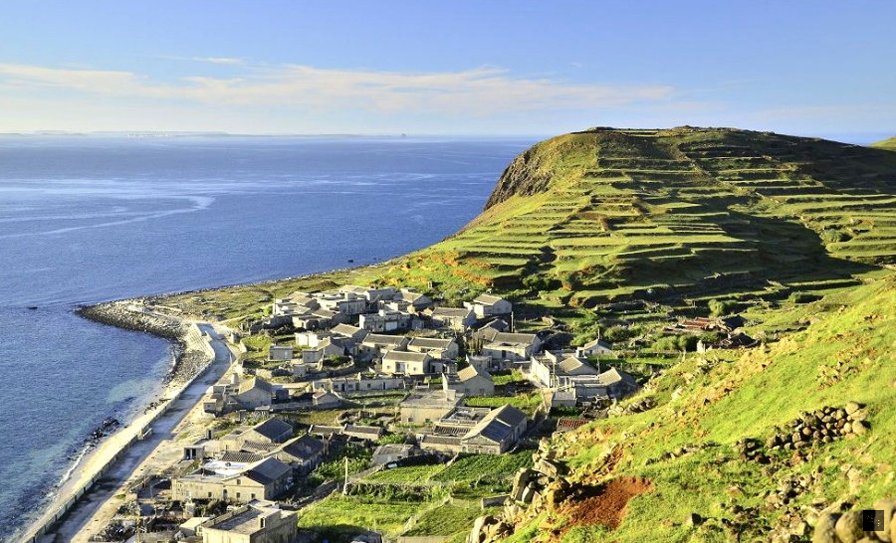 澎湖南方四島國家公園區獨特的人文與多樣的海洋生態，是今年觀光旅遊最被看好的景點，海洋國家公園管理處25日起，一連兩天在澎湖舉辦3場次的南方四島國家公園講座，場場爆滿。（中央社提供）