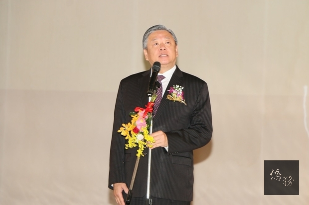 呂元榮勉勵僑(華)生接下來在大學4年要把握時間過得精彩,努力學習新知,勇敢追夢替自己累積能量,畢業後能夠在各領域發光發熱。