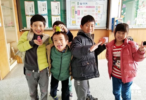 僑委會今年的「戀念臺灣,帶孩子回家學爸媽的家鄉話—海外僑民兒童或少年至校短期體驗試辦計畫」共獲得29個國家669位僑界年輕父母熱烈迴響。