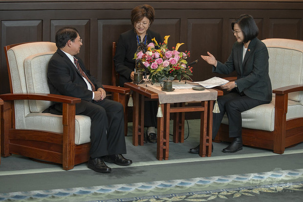 蔡英文總統2月27日接見尼加拉瓜共和國外交部長孟卡達(Denis Moncada)訪團。（圖/總統府提供）