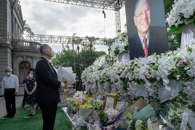 日本弔唁故李前總統訪臺團，此行特別來臺弔唁李前總統。
