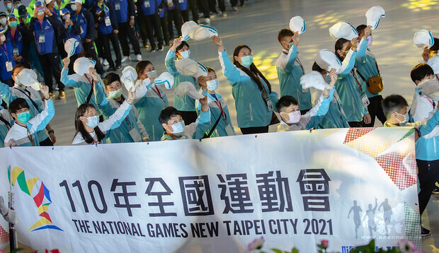 蔡英文總統17日晚間前往花蓮出席「109年全民運動會開幕典禮」