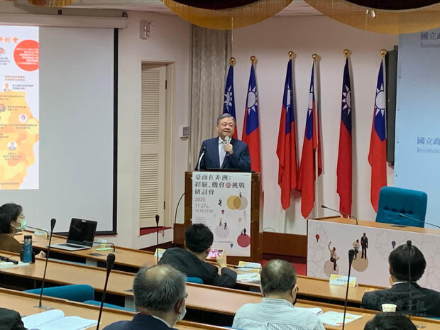 僑委會副委員長呂元榮於開幕式致詞。