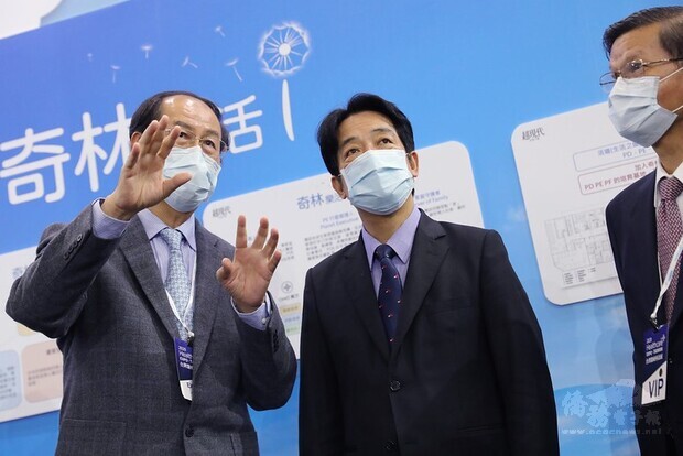 賴清德副總統4日晚間出席「2020台灣醫療科技展」