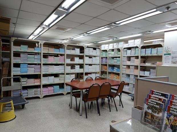 僑務委員會15樓書刊室自110年5月17日(一)起暫停開放僑民領書服務