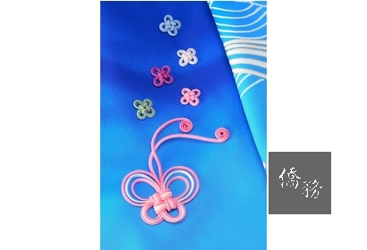 ▲用中國結做成的小飾品。