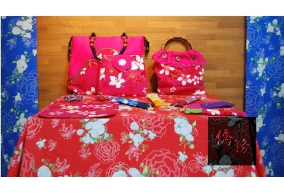 政府單位很多展陳,使用台灣花布來表現,吸引很多人目光。