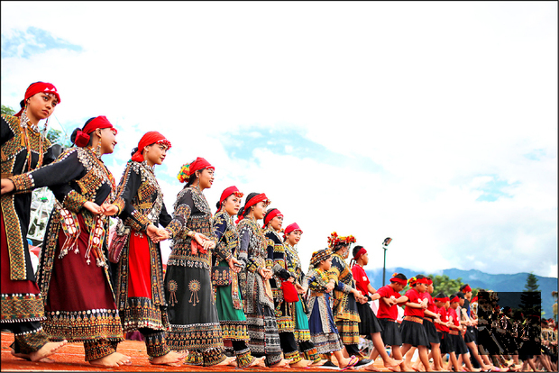 今年瑪家鄉豐年祭由北葉部落以傳統祭儀為活動開幕。（自由時報提供）