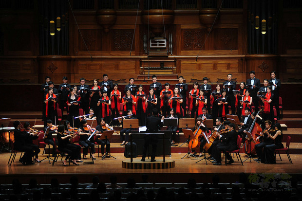 台北愛樂室內合唱團4月13日將在台北國家音樂廳舉行音樂會「復活節神劇」,除規劃開放少量現場座位外,也將採線上直播,盼透過演出傳遞表演藝術工作者的音樂正能量。(中央社提供)