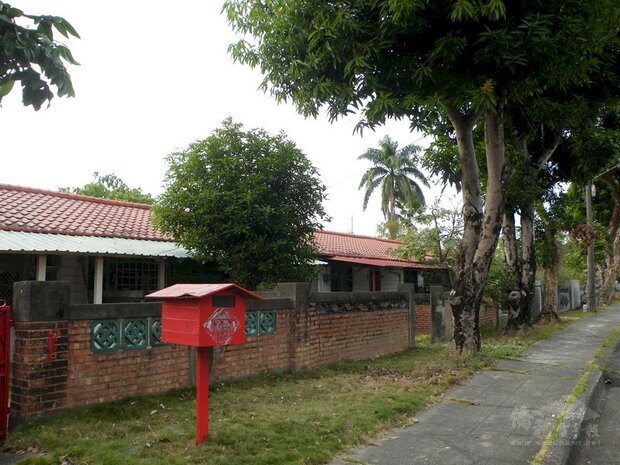 國發會指出,「地方創生青年創業孵化基地」將利用中興新村閒置空間,預計今年年6月委外輔導廠商進駐。(圖:國發會)