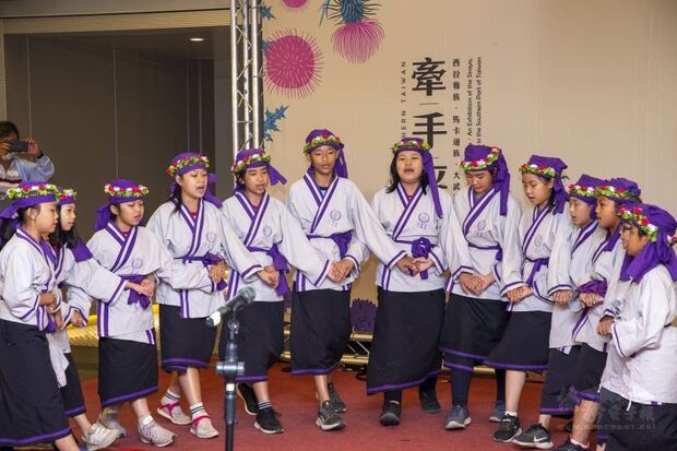 馬卡道族-泰山國小古歌謠表演