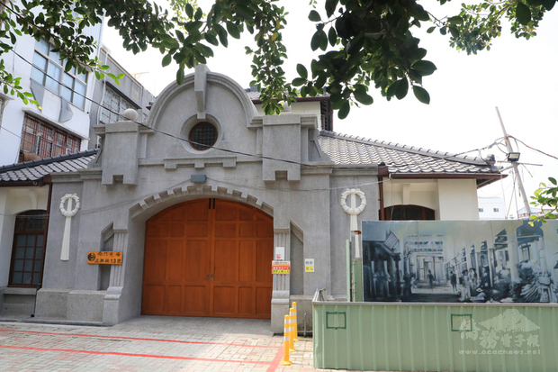 俗稱「大菜市」的台南市中西區的西市場,始建於日治時期,是府城著名的市場之一,市府斥資近新台幣2億元、歷時3年半修復完工。(台南市政府提供)