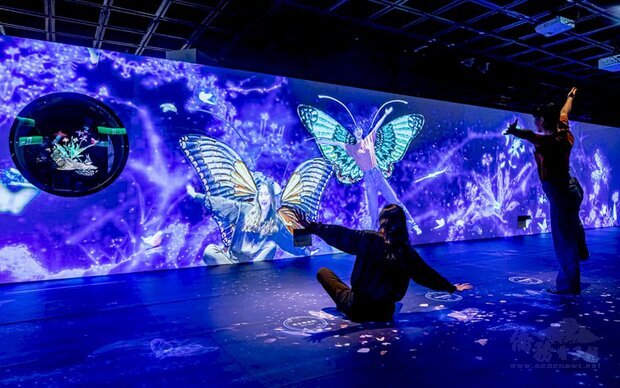 故宮北部院區第二展覽區展出的「魔幻山水歷險」數位展，就一口氣展出故宮近20年數位創作精彩成果。(故宮提供)