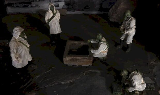 第12屆TIDF台灣國際紀錄片影展台灣競賽首獎頒給導演洪子健拍攝的「潰爛 癒合 掩藏」,該片揭露二戰日軍731部隊在中國東北進行細菌戰實驗,所造成的歷史創傷。(TIDF提供)