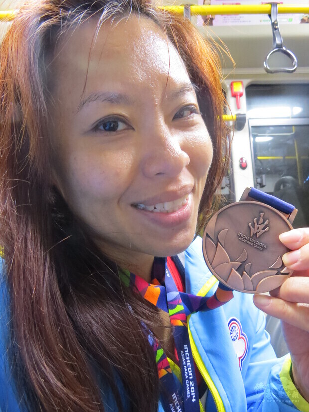 林亞璇-輪椅困不住想飛的夢(修平學校財團法人修平科技大學)