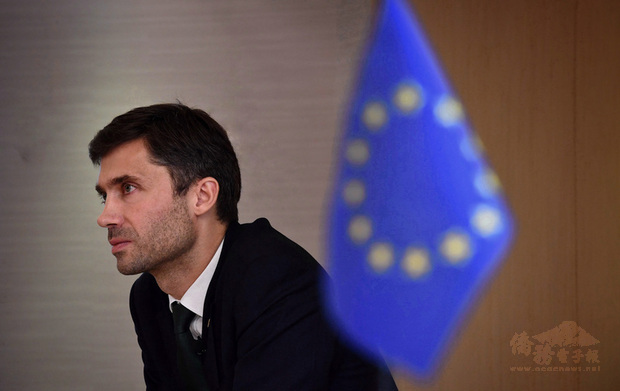 歐盟駐台代表高哲夫說,台灣特別合適赴歐投資不依賴低廉勞動力,技術含量、附加價值、以及未來成長性較高的資通訊、行動載具與自動化、生技與健康等產業。