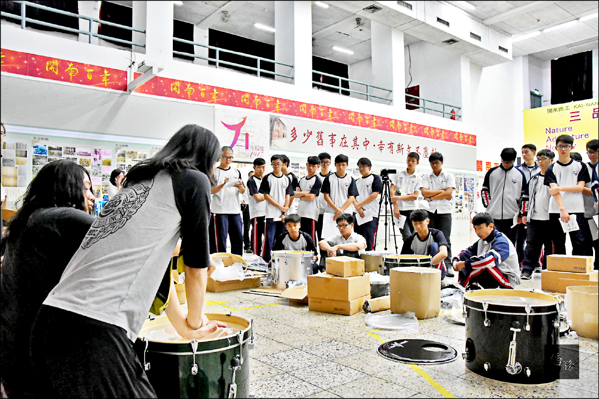 二○一七搖滾世大運將於五月廿八日在中正紀念堂自由廣場登場，報名人數已超過千人，將成為台灣最大搖滾樂團，挑戰世界紀錄。（自由時報提供）