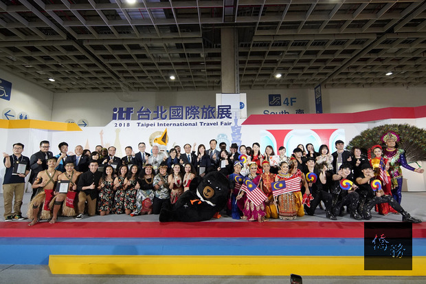 2018年ITF台北國際旅展26日閉幕，台灣觀光協會統計，今年規模和入場人次都破紀錄，共有60個國家地區、1700個攤位參展，吸引超過37萬人次參觀，較去年成長2.66%。