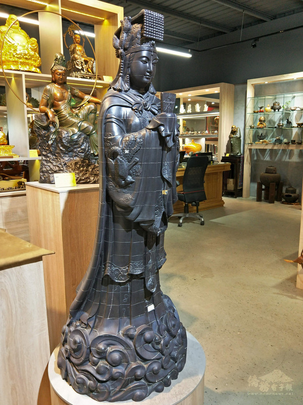 澎湖縣政府縣務會議邀請「澎湖媽祖文化園區」規劃設計的建築師事務所簡報，縣長賴峰偉24日指示，園區以文化性為主，可陳設媽祖一生的故事。（澎湖縣政府提供）