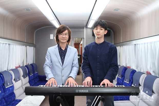 台鐵打造鳴日號音樂列車，邀請知名音樂人林隆璇（左
）與人氣歌手林亭翰（右）攜手開唱，預計4月出發第
一個車次。（雄獅旅遊提供）