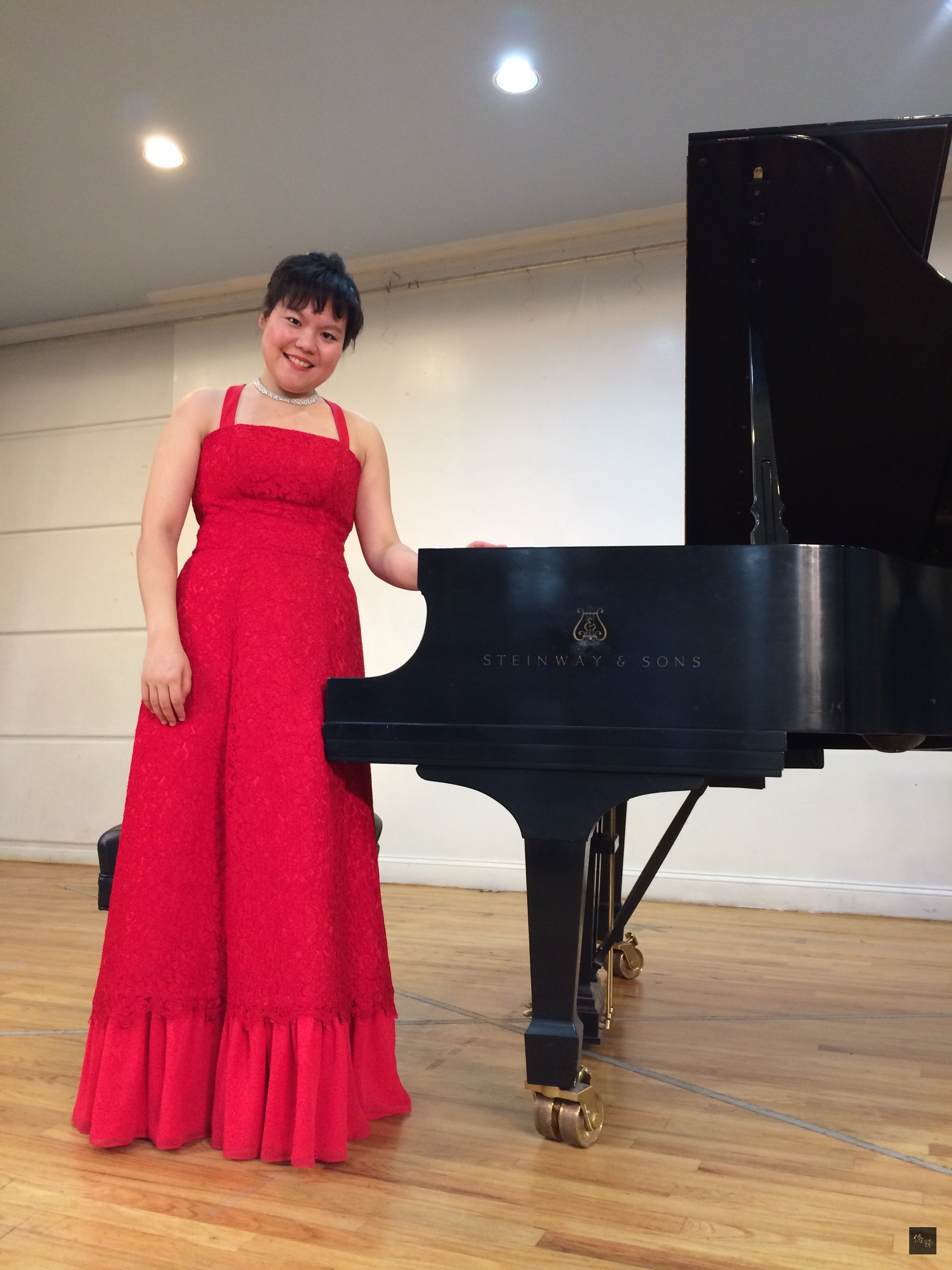 旅美台灣新生代鋼琴家陳孜怡將於11日登上卡內基音樂廳，9月27日晚在紐約台灣會館舉行特別預演音樂會，行雲流水般演奏形態，吸引滿場台灣鄉親熱情捧場。（中央社提供）