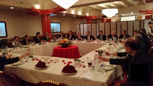 吳新興與美京中華會館幹部及傳統僑社代表餐敘