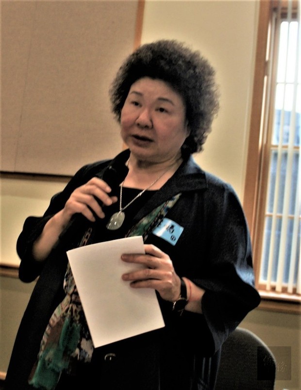 中華民國總統府秘書長陳菊,在聖保羅市的馬克萊斯特大學(Macalester College)裡暢談台灣的民主歷程。