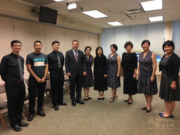 西雅圖Formosa合唱團首度返國參加合唱比賽,並積極排練。