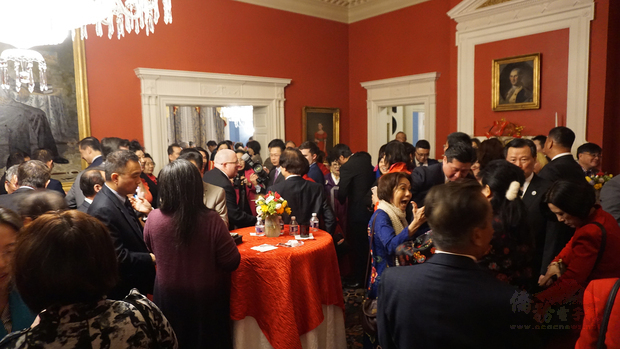 馬州州長官邸內招待會現場。(王洋提供)