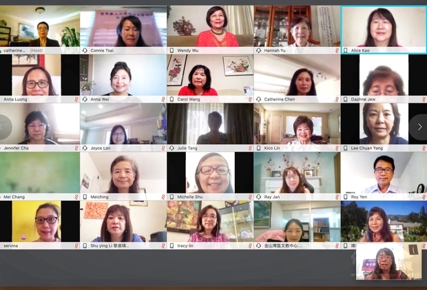 閻樹榮(第4排右1) 、徐廣梅(第5排右2) 、胡威妮(第6排右1)等人。