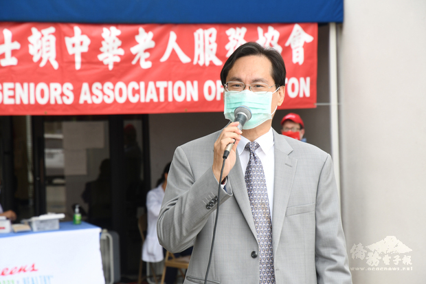 7月份到休士頓履新的駐休士頓台北經濟文化辦事處羅復文處長,首次出席僑界實體活動。