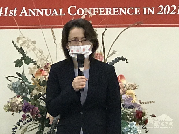 駐美代表處蕭大使美琴致詞。