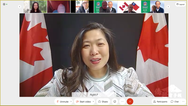 加拿大聯邦國際貿易部部長、唯一亞裔女性部長伍鳳儀說明政府協助小企業方案。