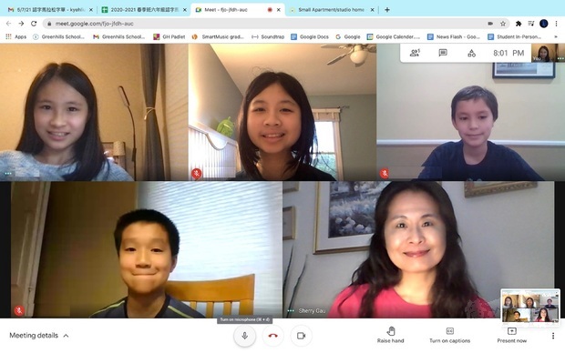 安娜堡中文學校高淑芬校長與六年級學生於完成認字馬拉松後合照