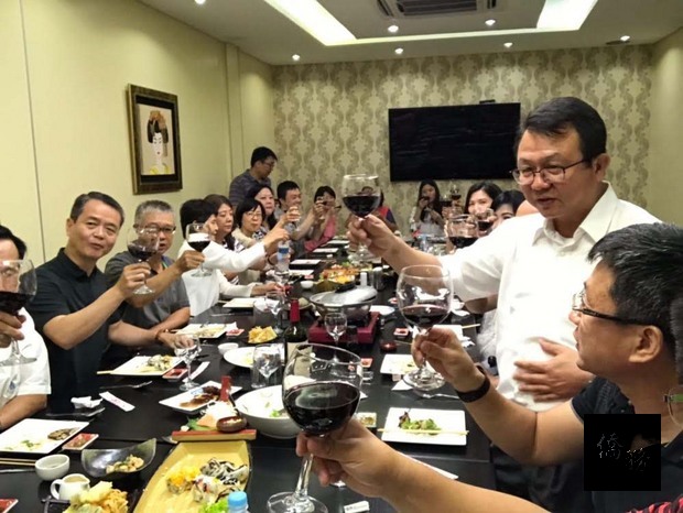 圖說：巴拉圭臺商會拜會恩卡納西翁僑界關懷救助協會。