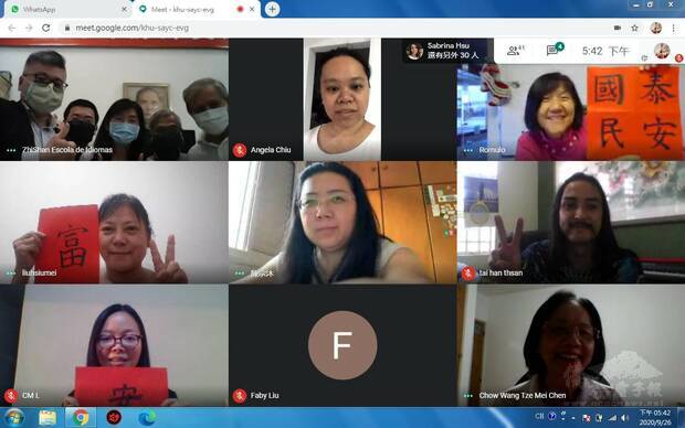 本次參加課程學員共計50名，均表示在書法造詣上收穫良多。