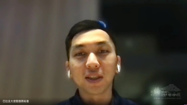 駐巴拉圭大使館廖建勛僑務秘書於開場致詞