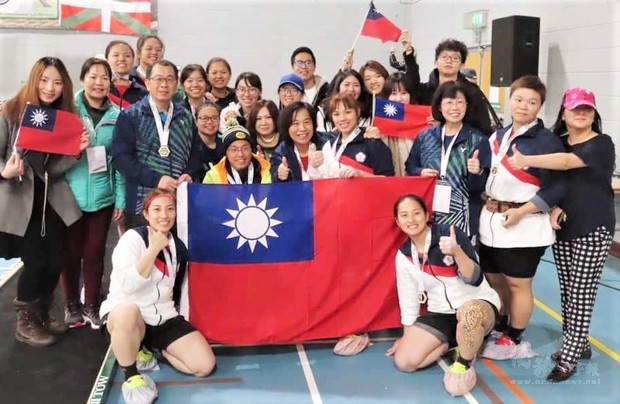 世界盃室內拔河錦標賽，愛爾蘭全僑支持臺灣隊。