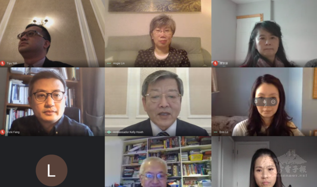 謝武樵(圖片中間者)應邀出席，感謝英國地區急難救助協會主辦此次講座，協助旅英國人心理調適應對疫情衝擊。