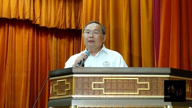 莊漢香表示,壁報比賽是為了要培養學生發揮創意及增強大家的環保意識。