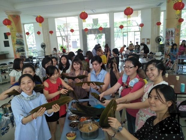 年輕家長趣味學習包粽樂